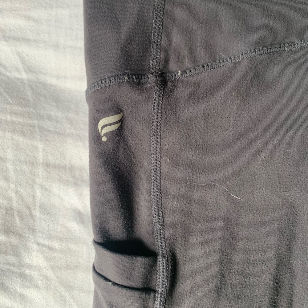Fabletics over the belly maternity leggings
